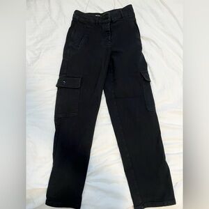 Aritzia Wilfred modern cargo pants black